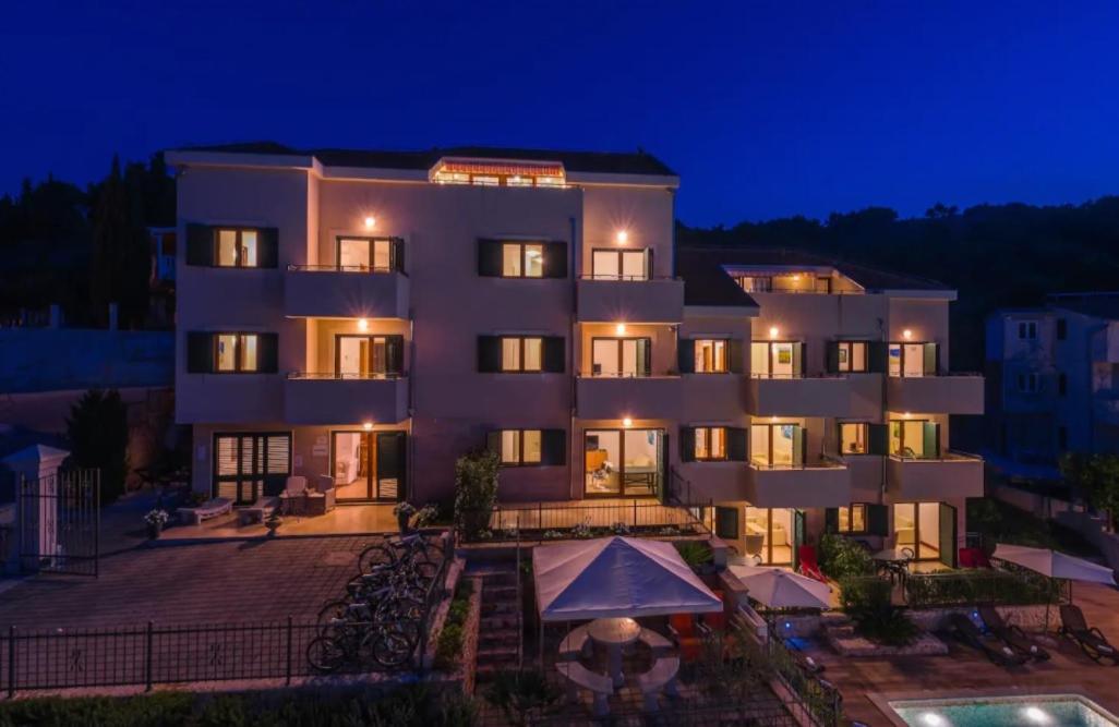 Apartment Carica Slatine Exterior foto